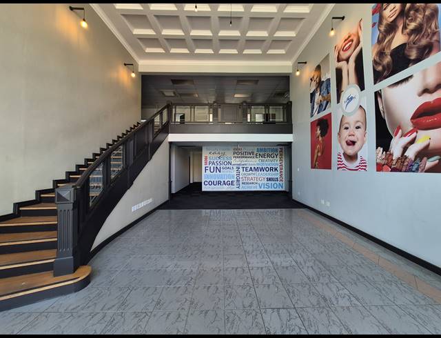 905M² OFFICE TO LET IN WOODMEAD